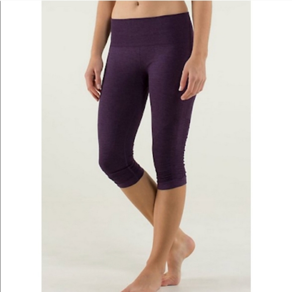 lululemon athletica Pants - Lululemon Wunder Train High-Rise Crop Legging sz 8